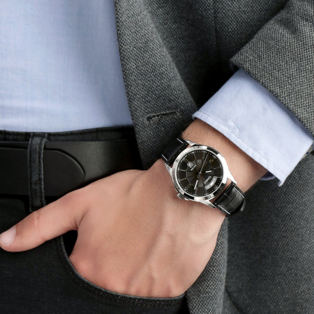 Часы CASIO STANDARD 50, MTP-1381L-1A