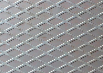 Лист горячекатаный с ромбическим рифлением 4х1500х6000 Ст3сп5 ГОСТ 8568-77