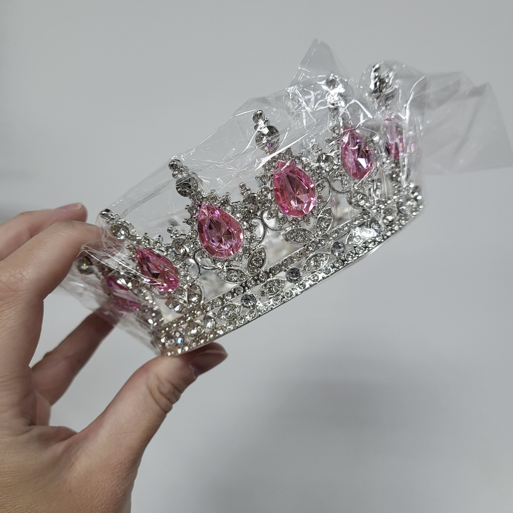 Корона Серебро Розовые камни, диаметр низа 12,5 см