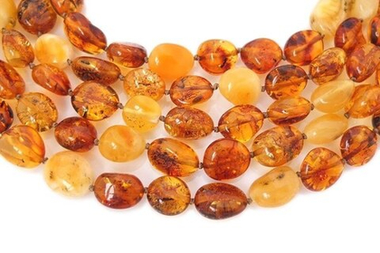 Бусы длинные 150 см из двухцветного янтаря галька средняя