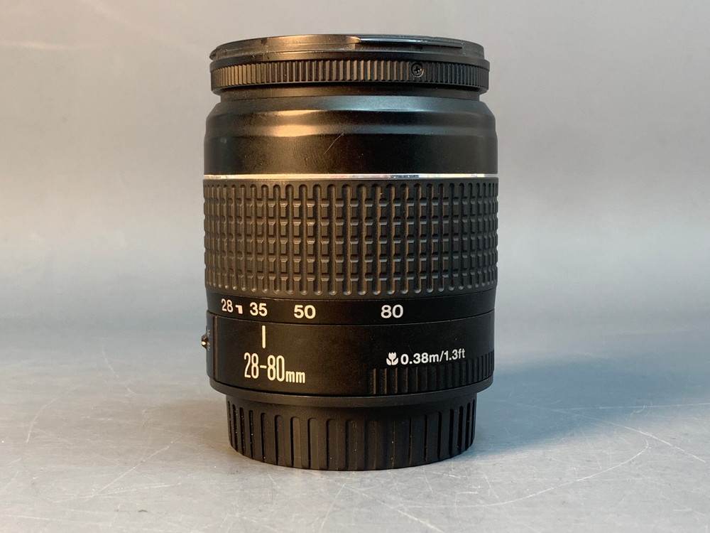 Canon EF 28-80mm 3.5-5.6 II