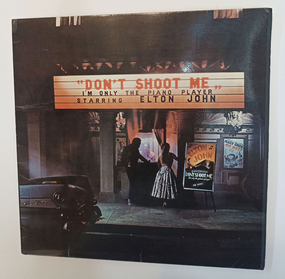 Винтажная виниловая пластинка LP Elton John Dont Shoot Me Im Only The Piano Player (UK 1973)