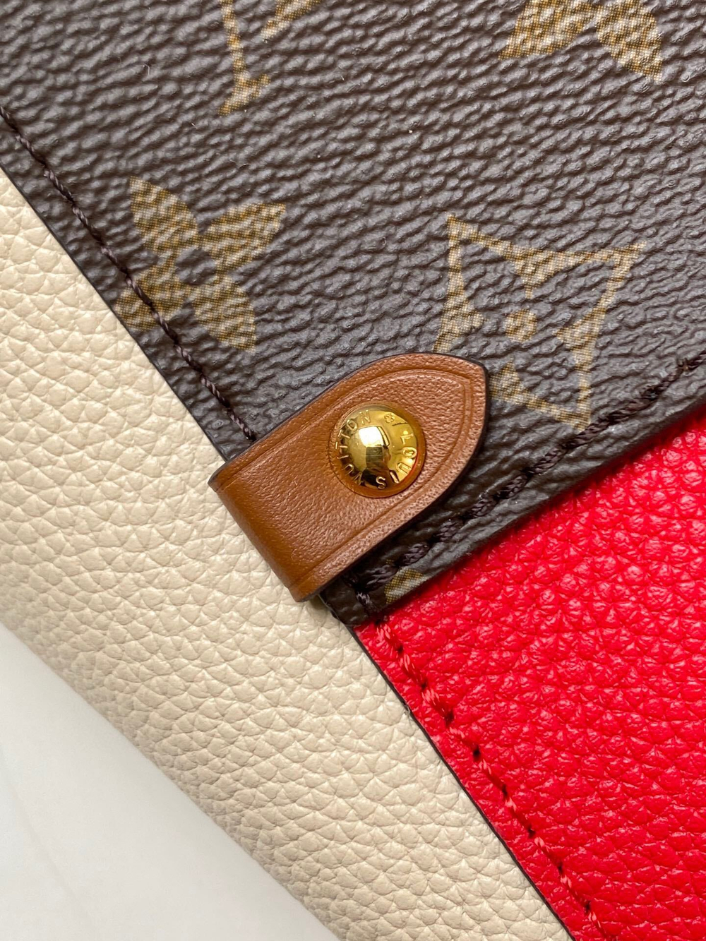 Louis Vuitton Fold Tote MM
