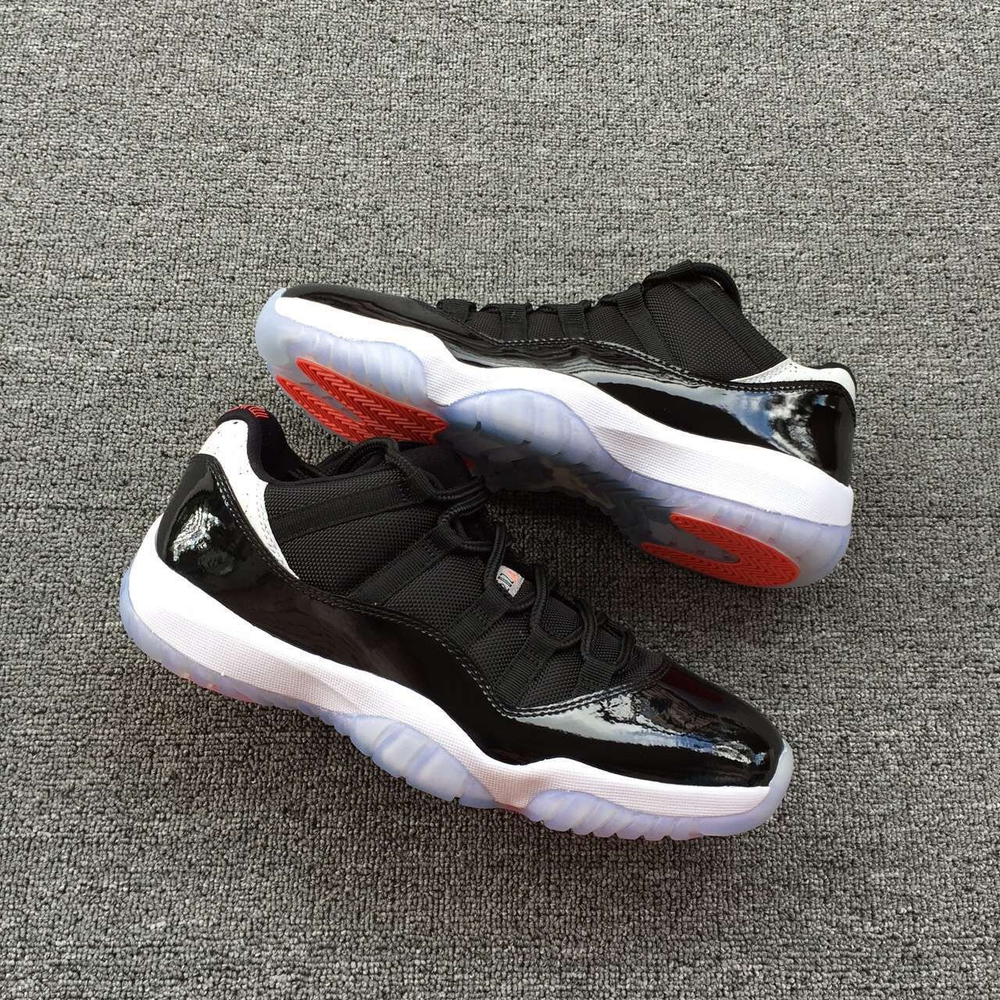 Air Jordan 11 Low ＂Infrared 23＂