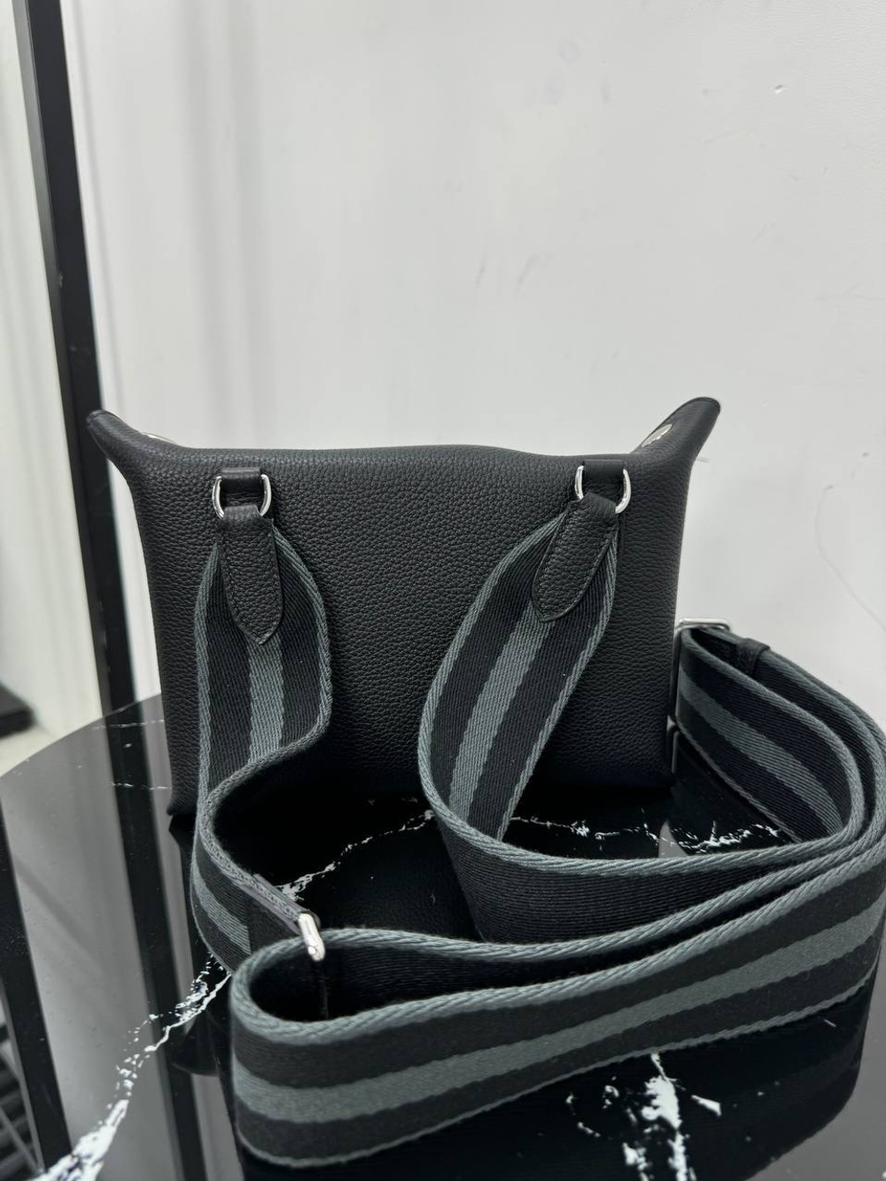 Сумка-мессенджер Hermes