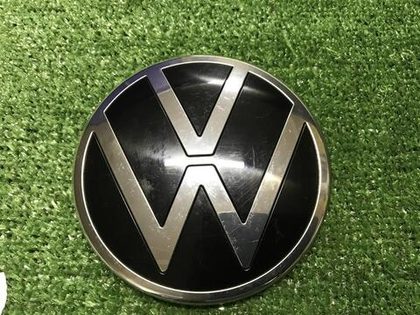 Эмблема решетки радиатора VW Polo 6 (2020-2022)