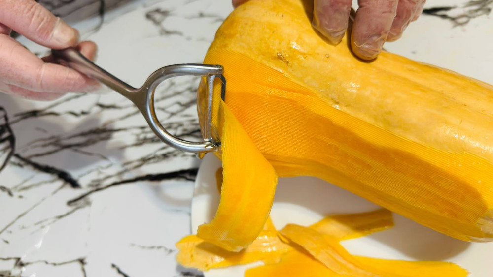 Универсальный набор кухонных приспособлений экономка-овощечистка + две овощерезки РУЧНОЙ РАБОТЫ