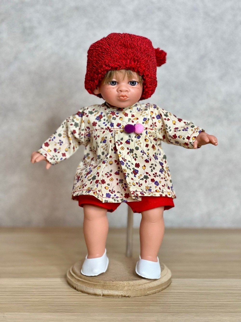 Кукла LAMAGIK мягконабивная  28см Gestito (10008)