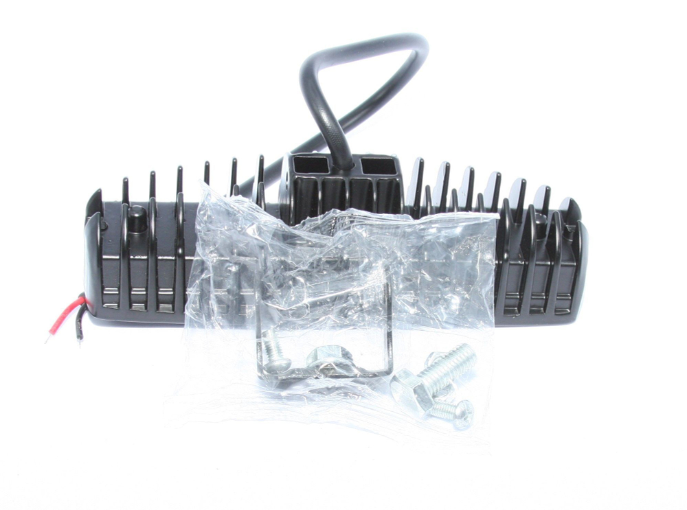 Фара светодиодная 6 диодов 12-24v (150мм х 45мм)