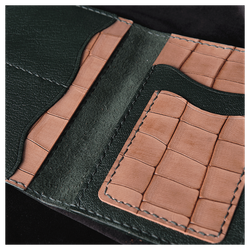 Кожаная обложка на паспорт «Рысь»