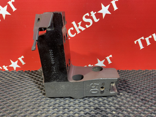 Кронштейн двигателя задний левый 2019г