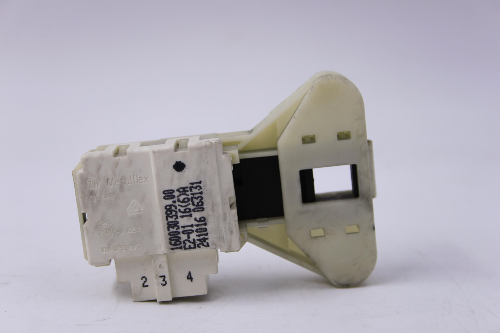 Устройство блокировки люка стиральной машины Ariston,Indesit 160030399.00