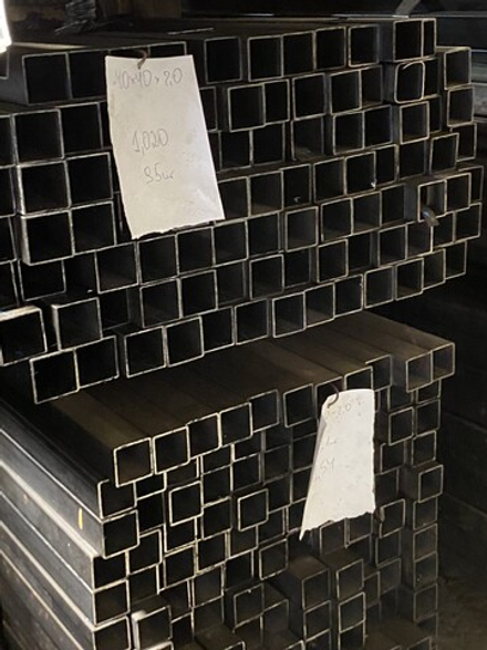 Труба 40х40х2