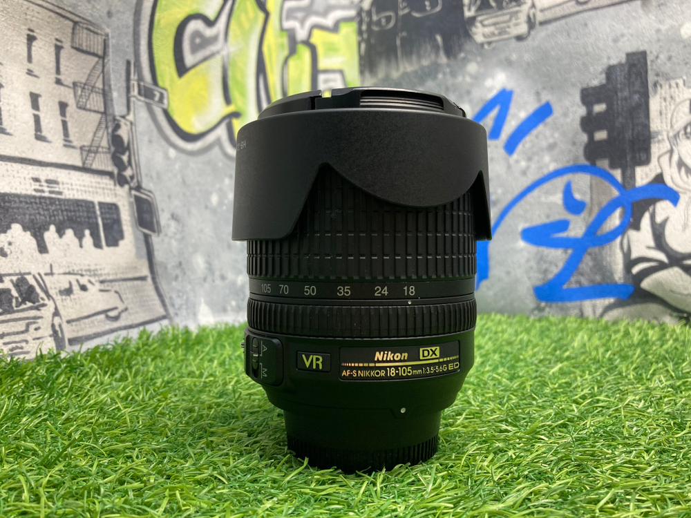 Nikon 18-105mm 3.5-5.6G AF-S ED DX VR Nikkor