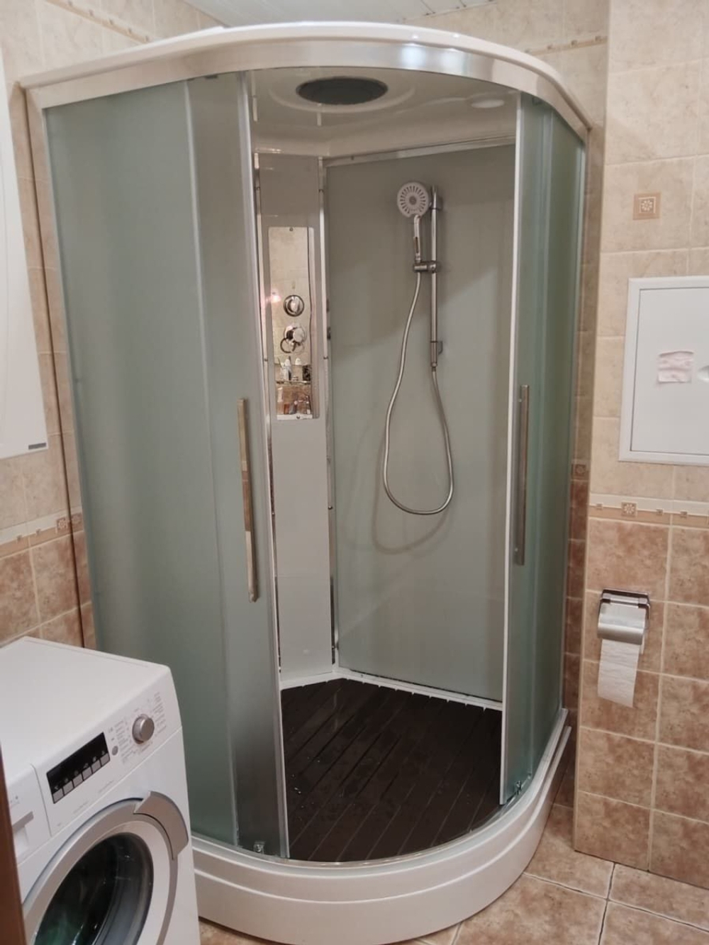 Душевая кабина AvaCan (АваКан) ЕМ2011new с низким поддоном, 110х110х220