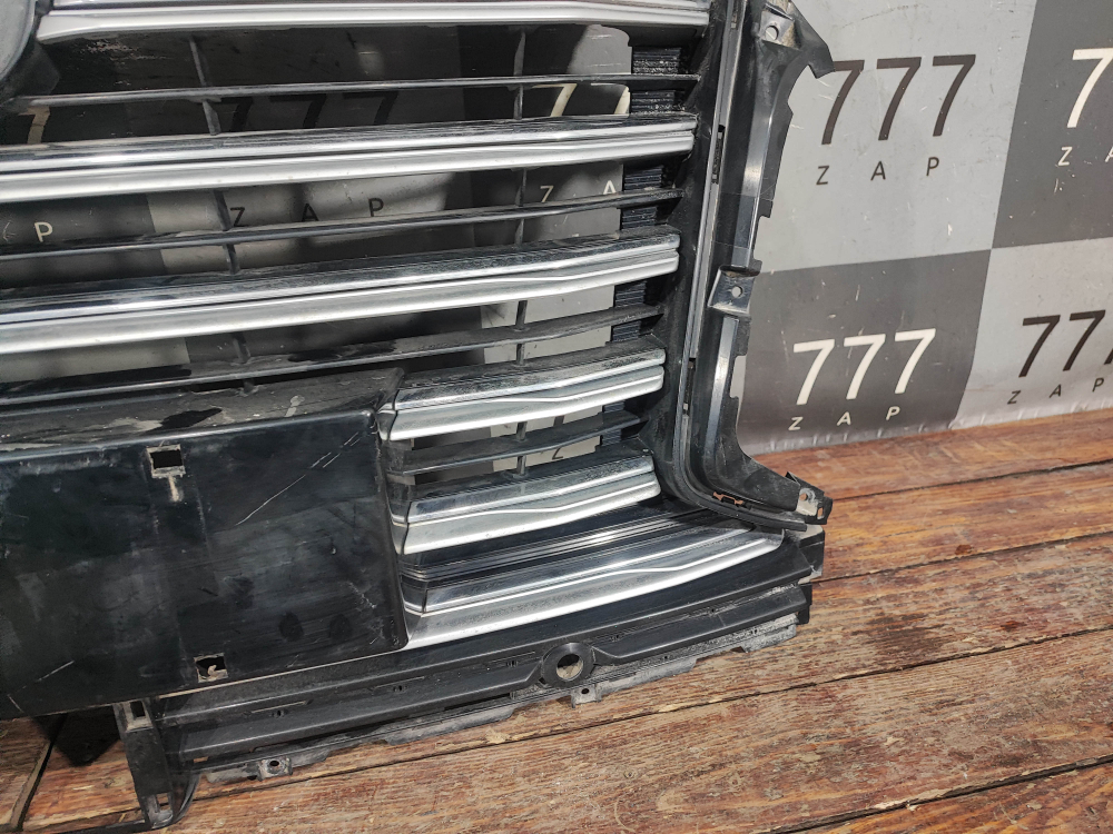 Решетка радиатора Changan CS95 19-нв Б/У Оригинал S4010663901