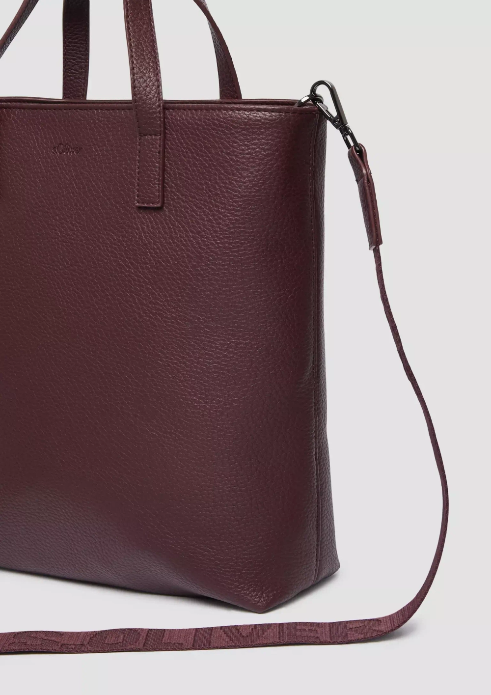 Сумка Shopper со съемным плечевым ремнем с логотипом s.Oliver