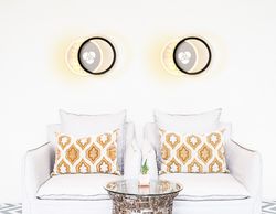 Ambrella Настенный светодиодный светильник с хрусталем Ice FA228