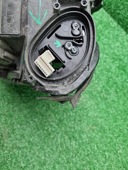 Фара правая BMW X7 G07 (19-22) Laser Light