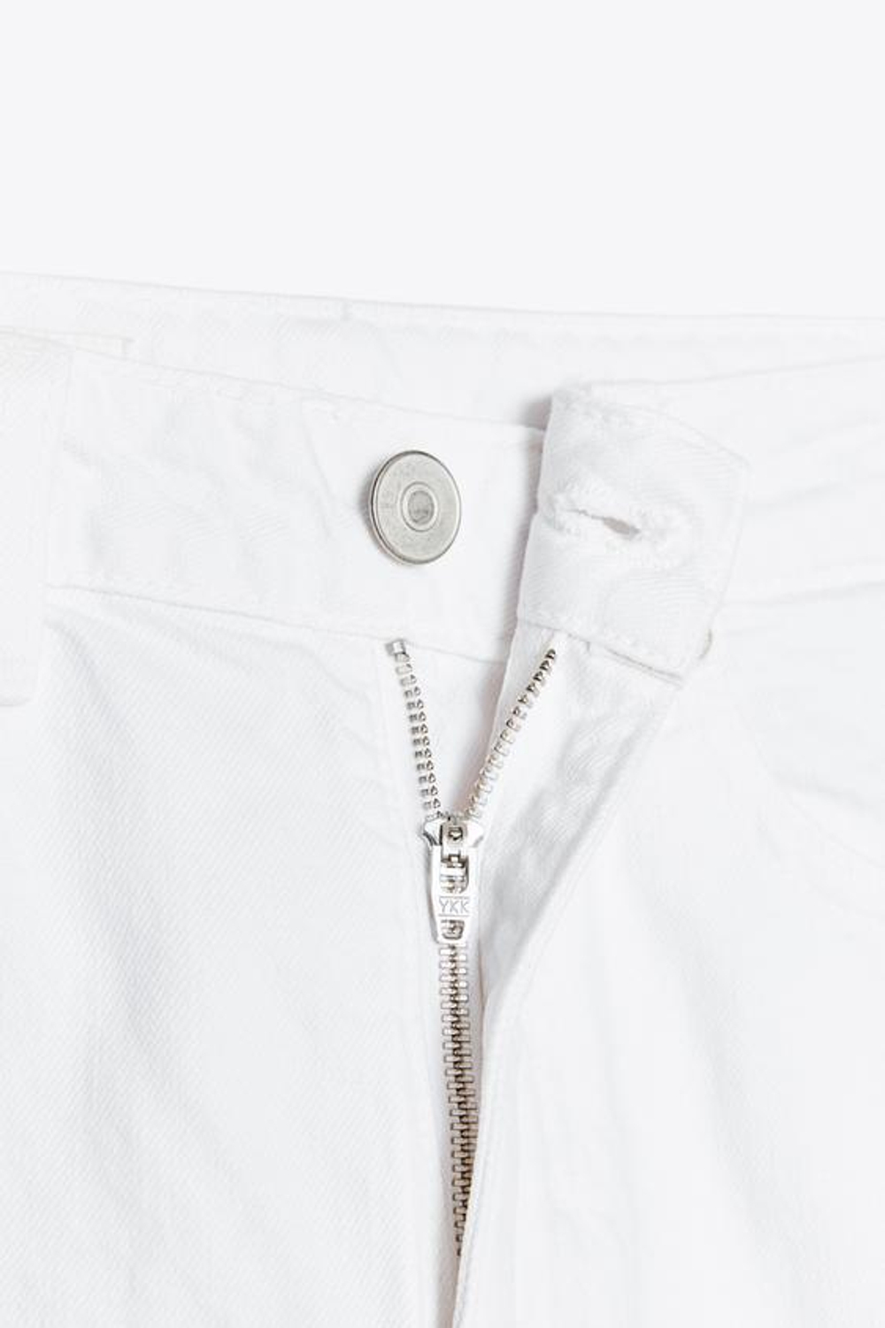 ZARA ДЖИНСЫ TRF MOM FIT HIGH WAIST, БЕЛЫЙ