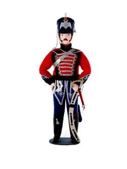 Кукла статуэтка фарфоровая Гусар