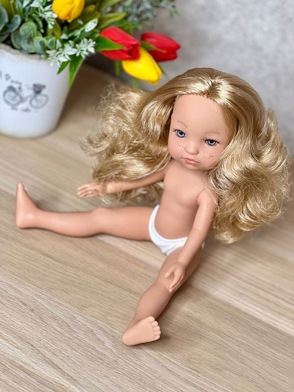 Кукла BERJUAN виниловая 35см Fashion Girl без одежды (2859)