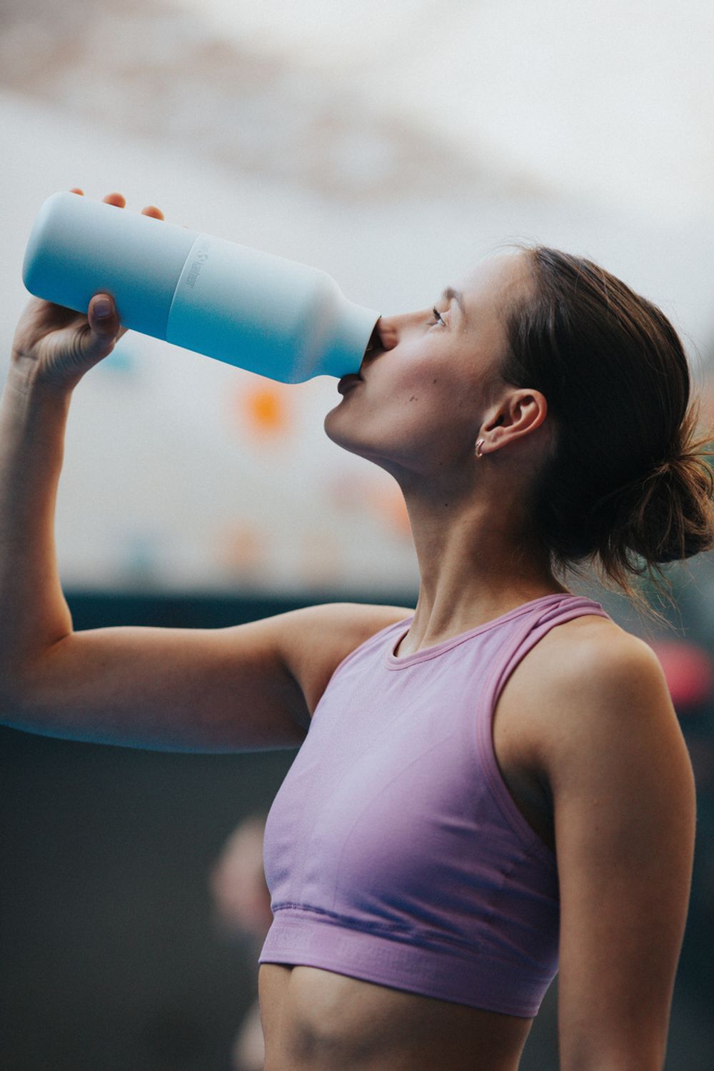 Термобутылка Klean Kanteen Rise Vac Classic Arch Loop 20oz (592 мл) Barely Blue