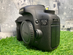 Canon EOS 7D (15.150 кадров)