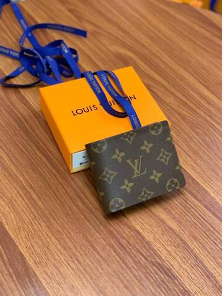 Бумажник Louis Vuitton