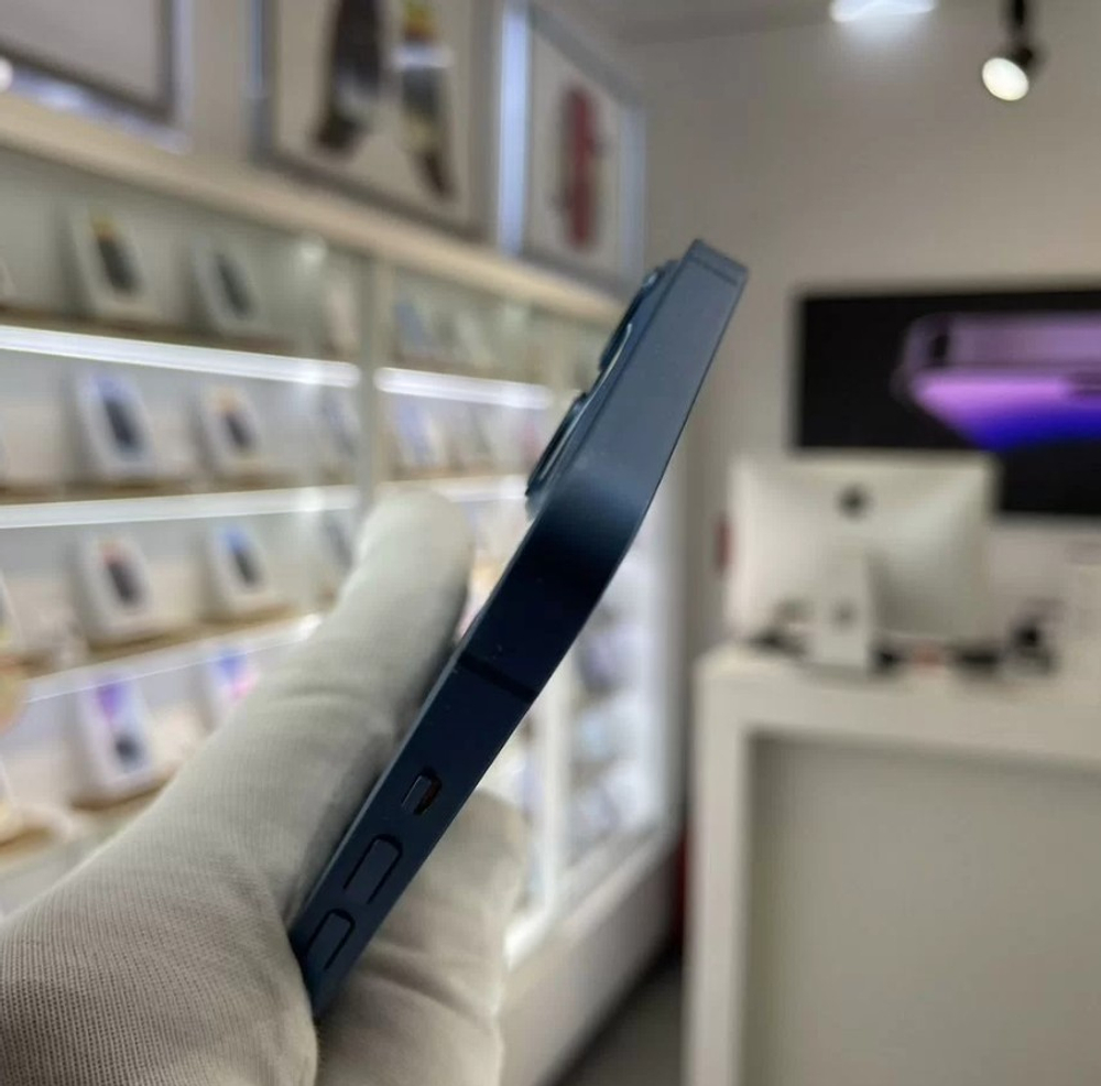 iPhone 13, 128 ГБ б/у