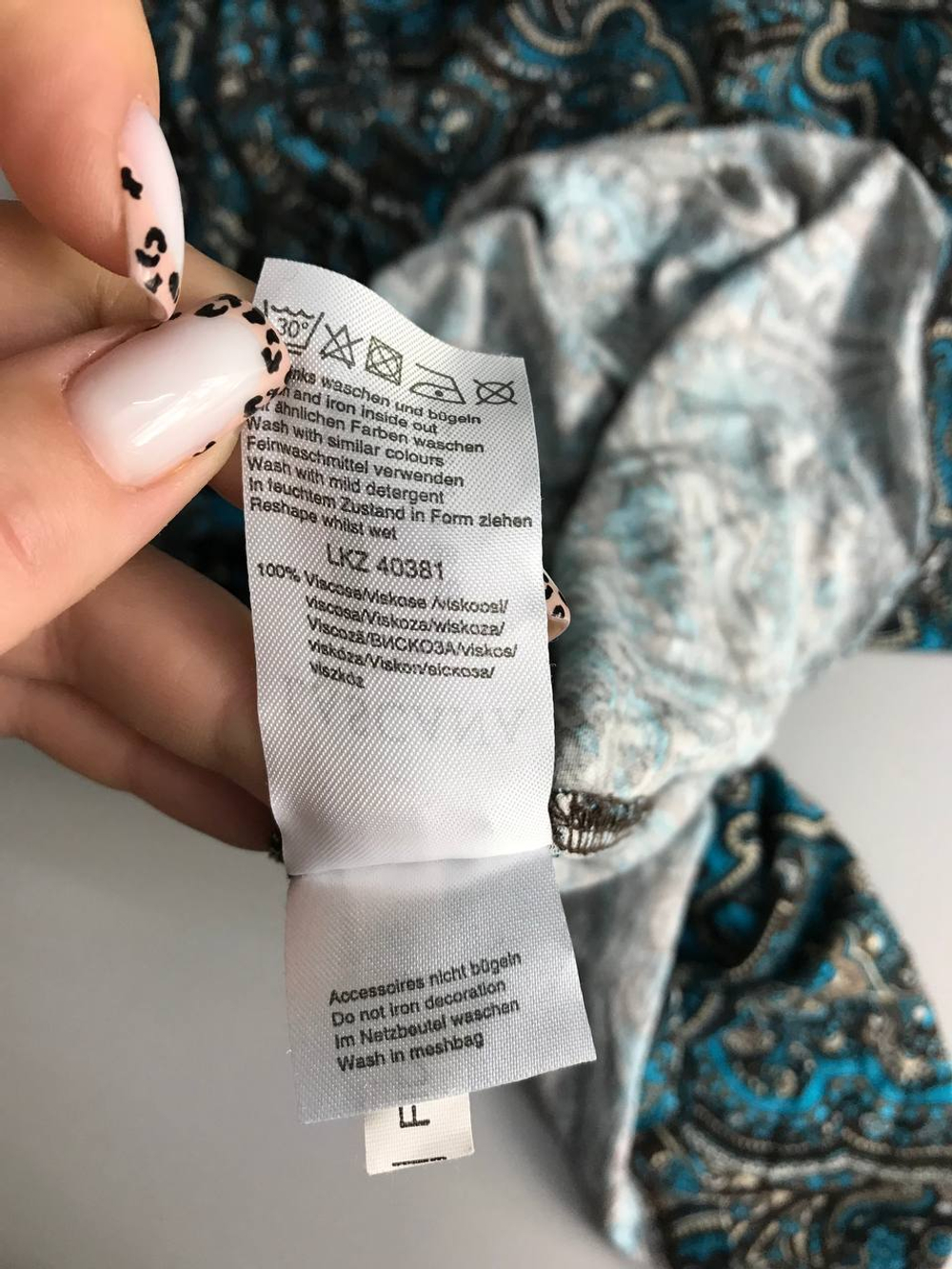 Платье LASCANA из вискозы отличного качества, маркировка 44 размер