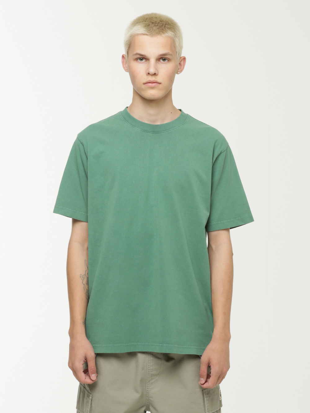 Футболка Кор. Рукав Pigment Dyed Crew