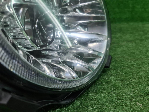 Фара правая Bentley Mulsanne (2016-2020) LED