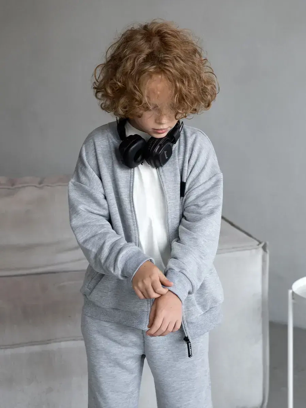 Спортивный костюм для мальчика в школу