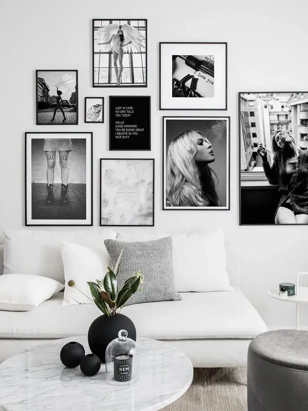 Металлическая рамка 40х70 см