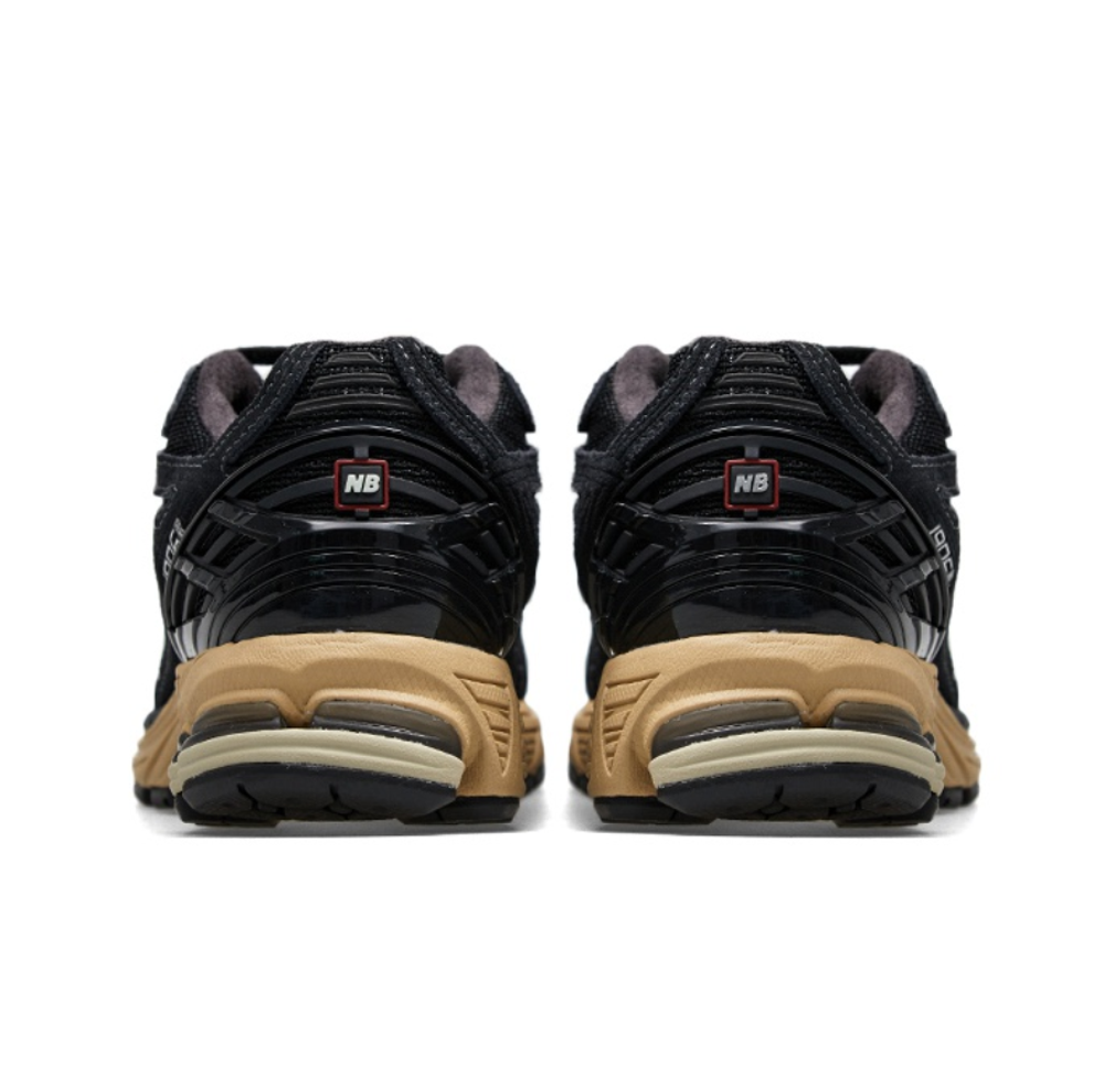 Кроссовки New Balance 1906R "Protection Pack" M1906RK