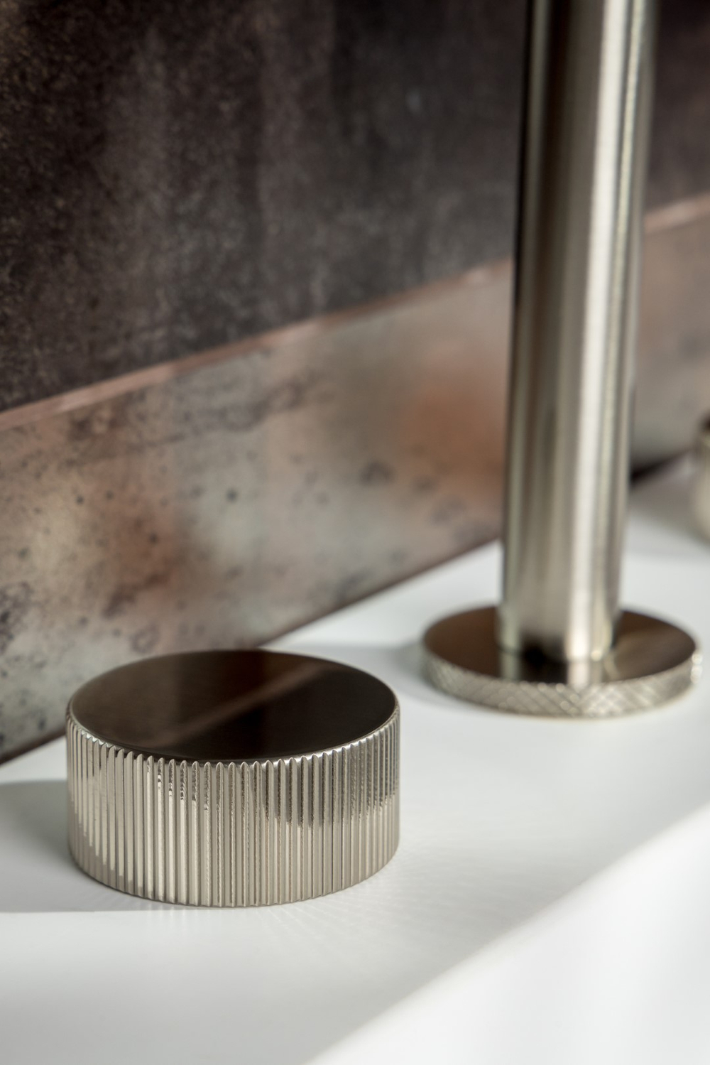 Смеситель на столешницу STICK LINEA на 3 отв. Nickel Brush