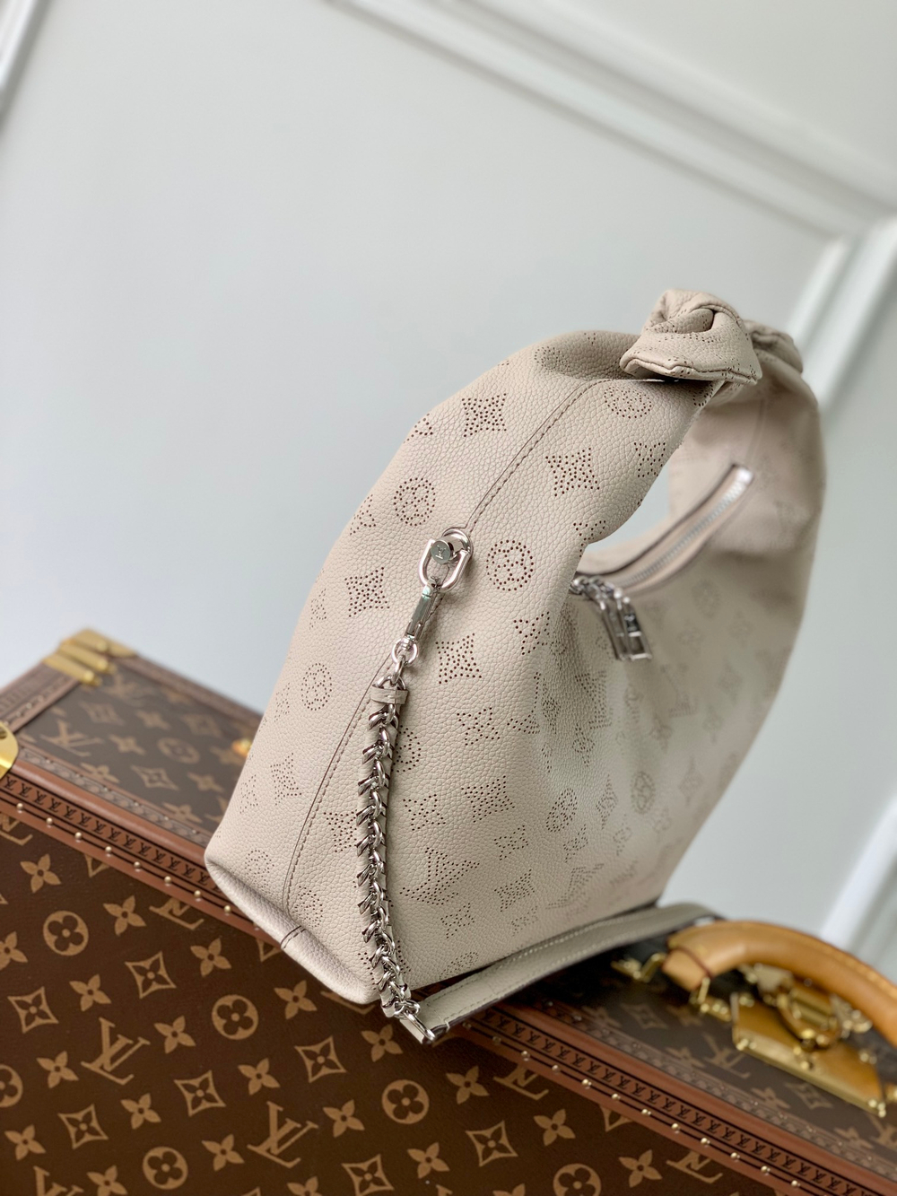 Louis Vuitton Why Knot PM