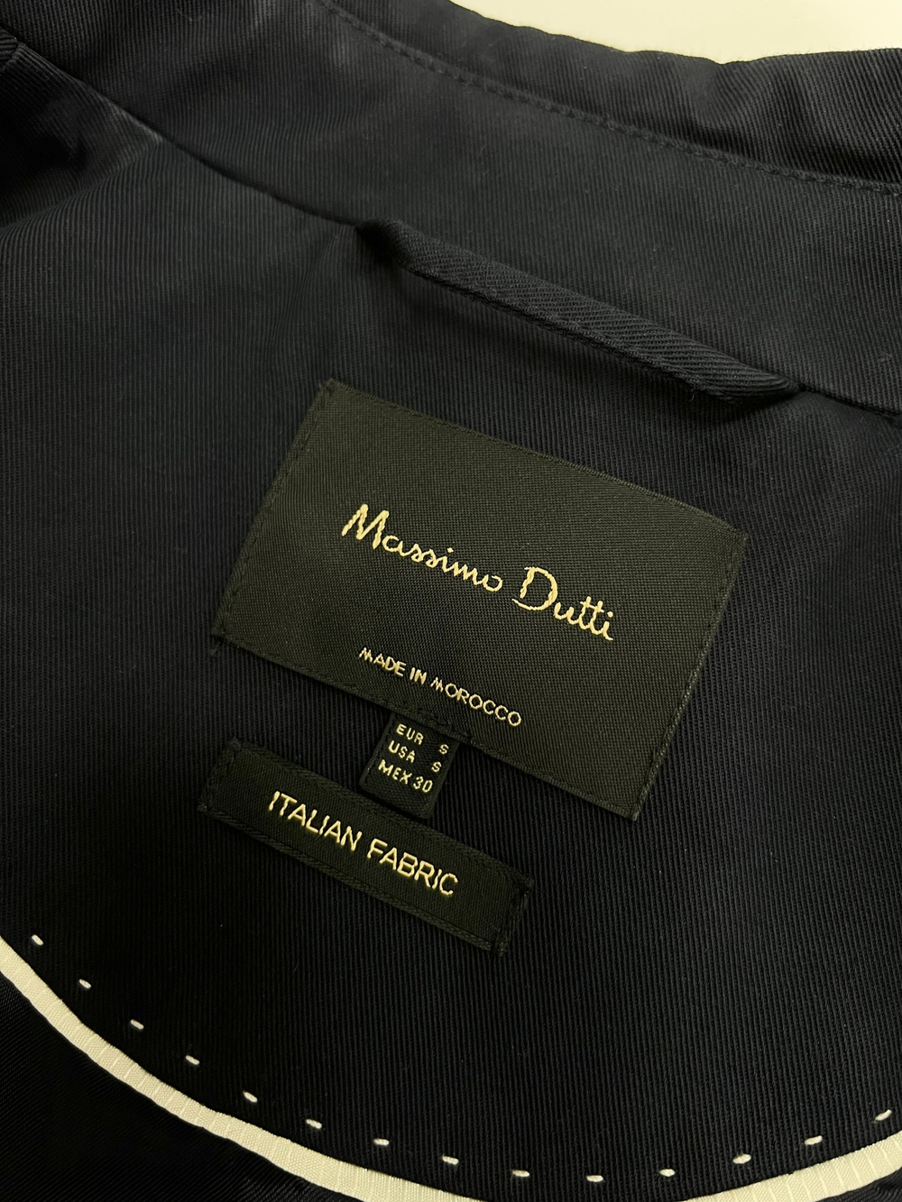 Тренч Massimo Dutti