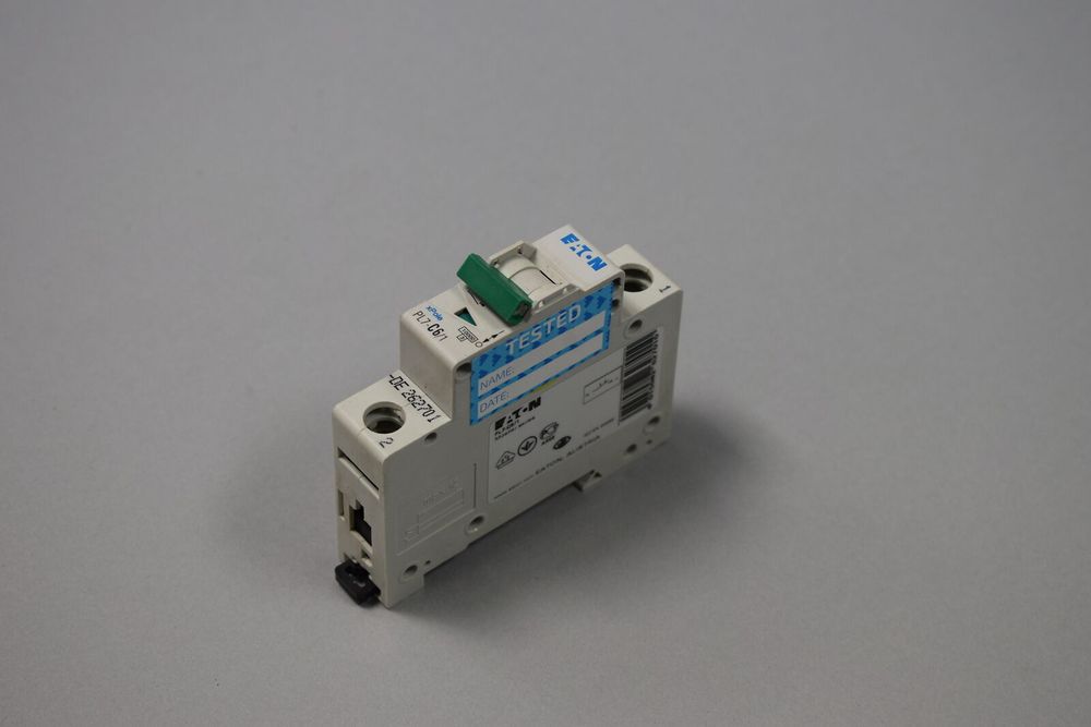 Программируемый логический контроллер (ПЛК) EATON PL7-C6/1