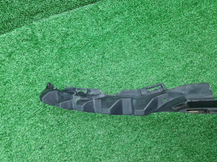 Кронштейн перед. бампера Mercedes S W222 17-20 AMG