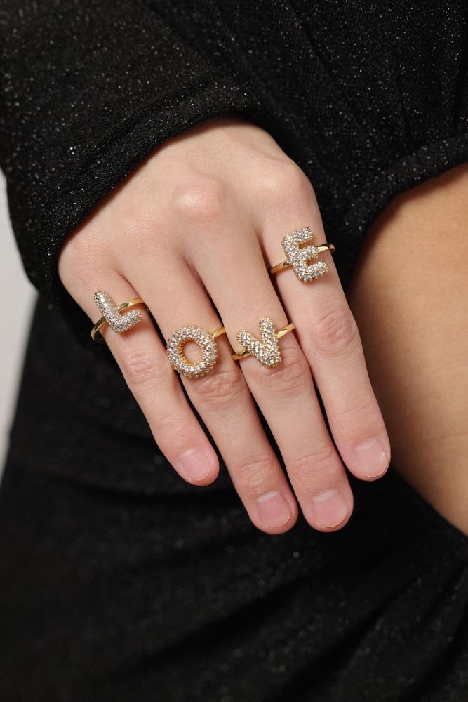 Кольца LOVE Кольца LOVE