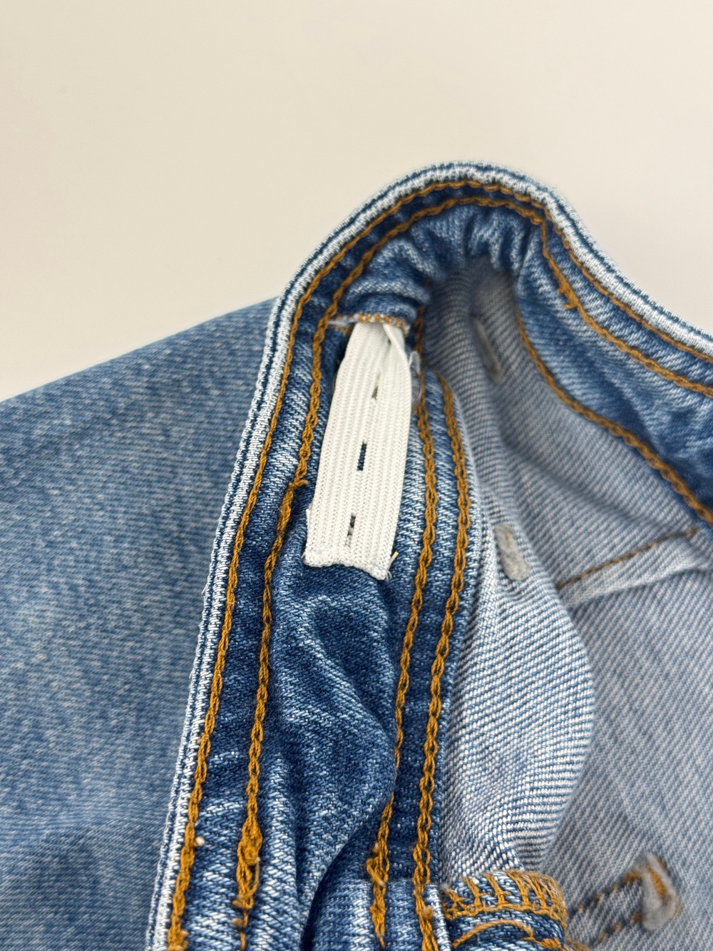 Джинсы Zara