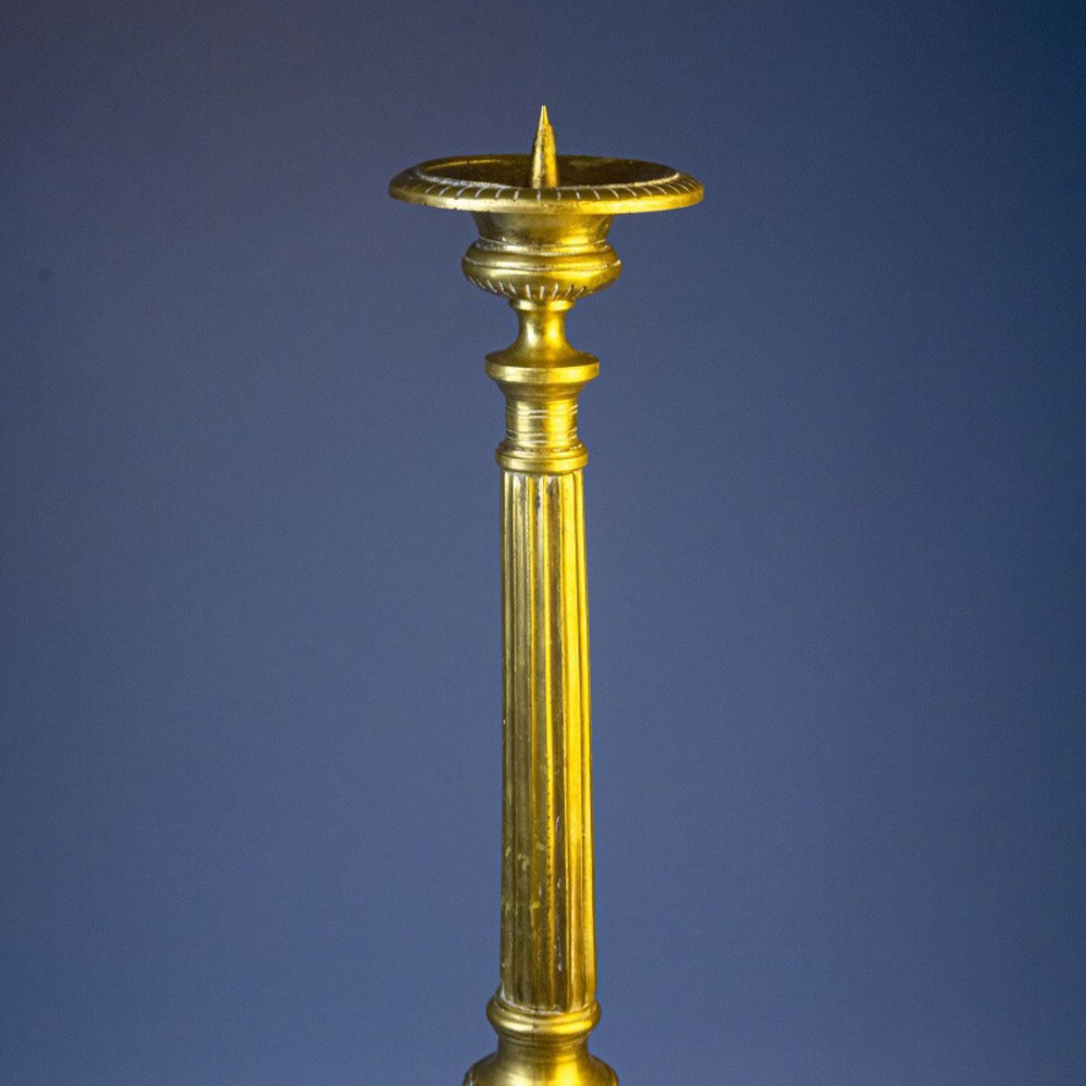 Бронзовый подсвечник