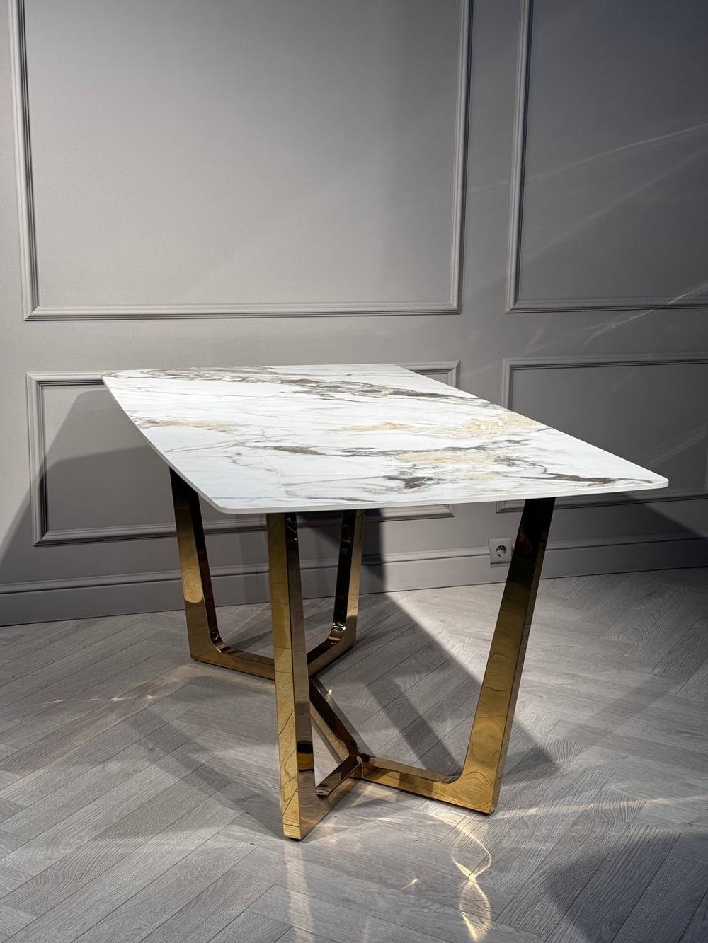 Стол обеденный Ist Casa Ланс, 160х90х75 см, белая керамика, золотой