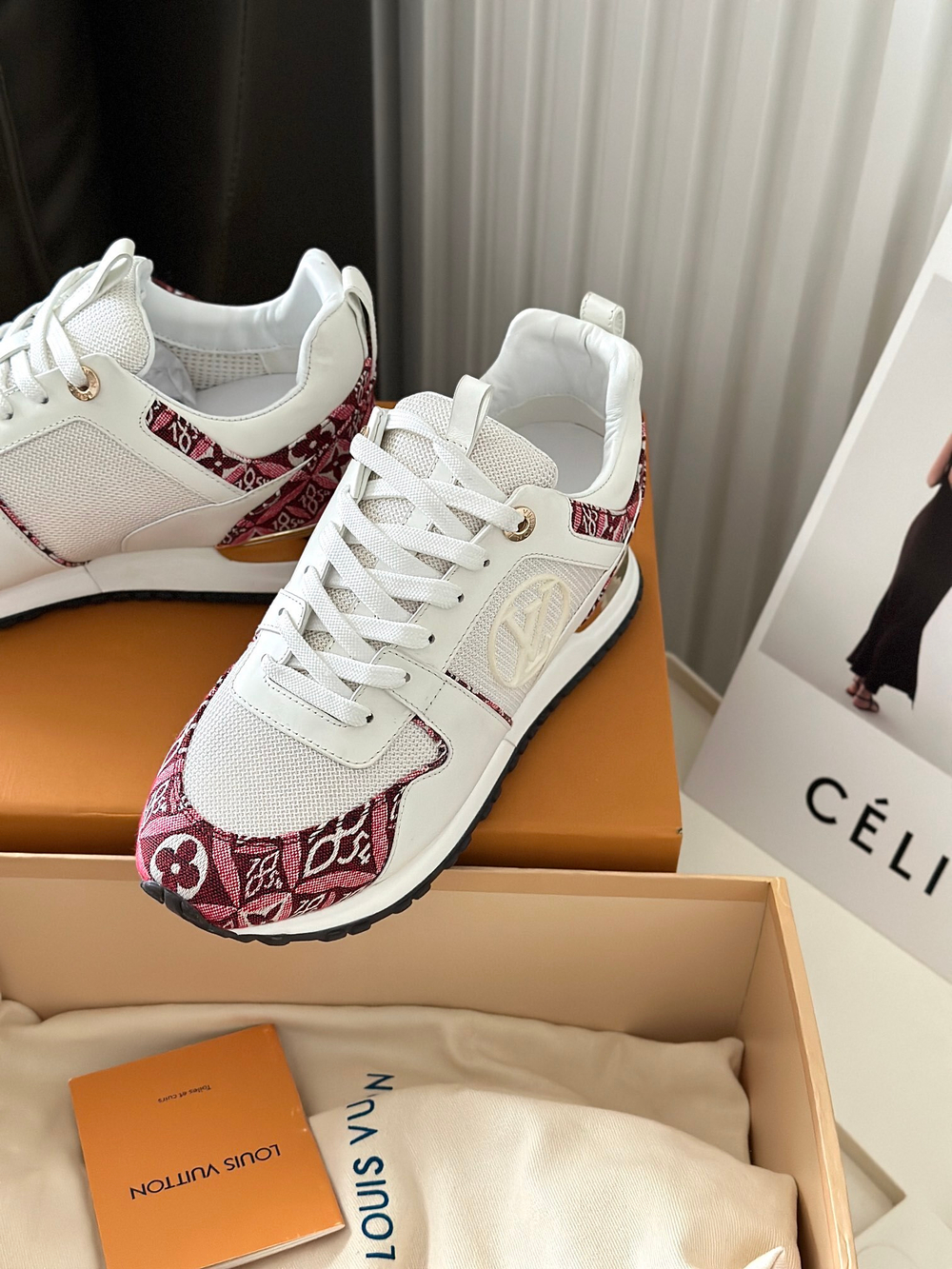 Louis Vuitton Run Away Trainer