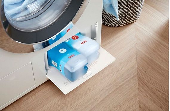 Стиральная машина Miele WCR870WPS Chrome Edition