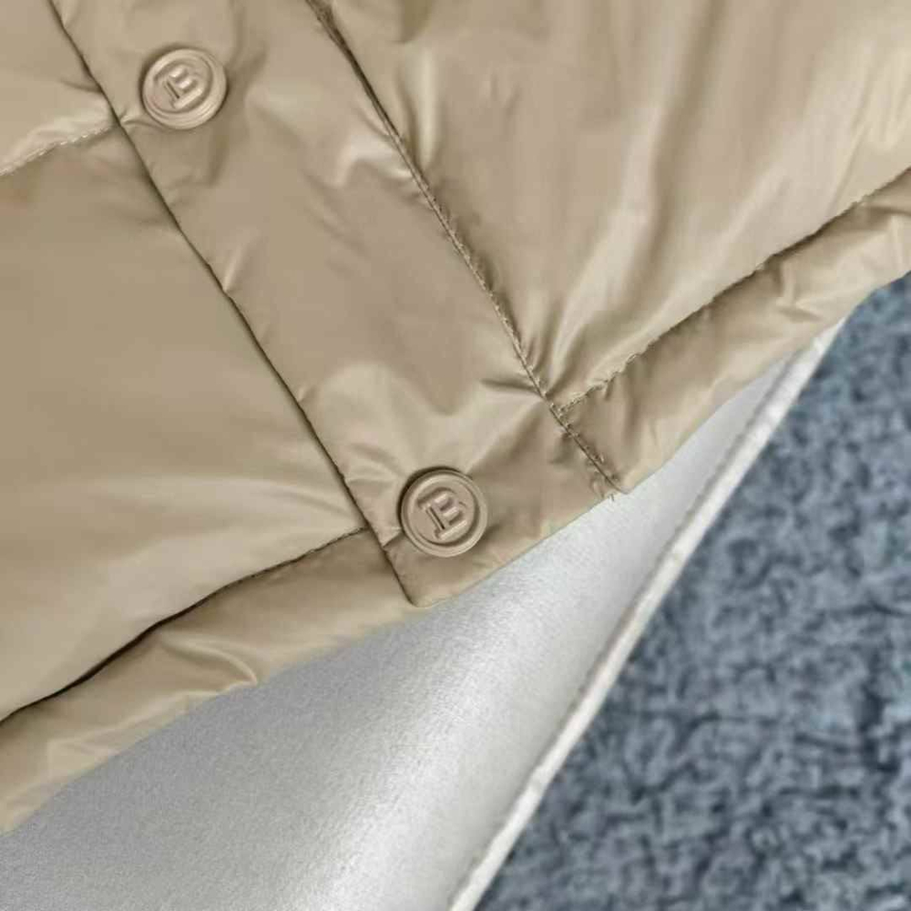 Жилет Burberry