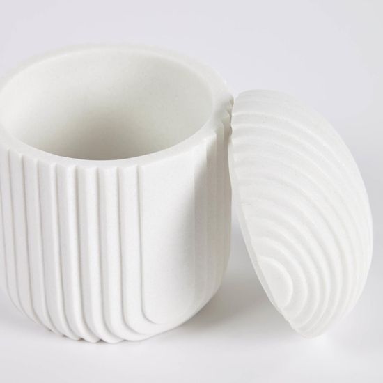 Белая банка из искусственного камня Ateneas