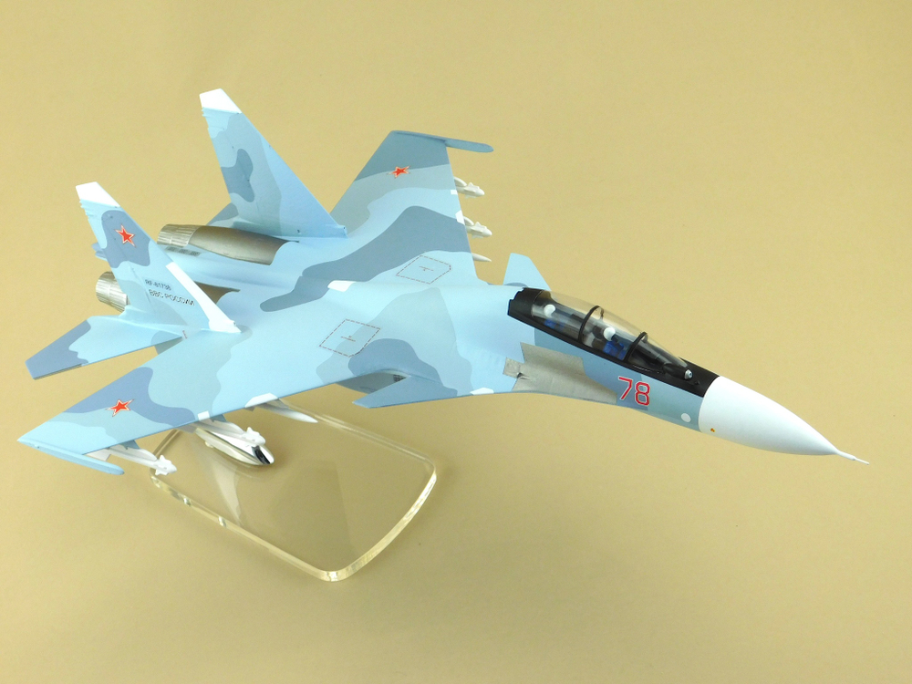 Модель самолета Су-30СМ (М1:48, ВВС России, RF-81738, 78)